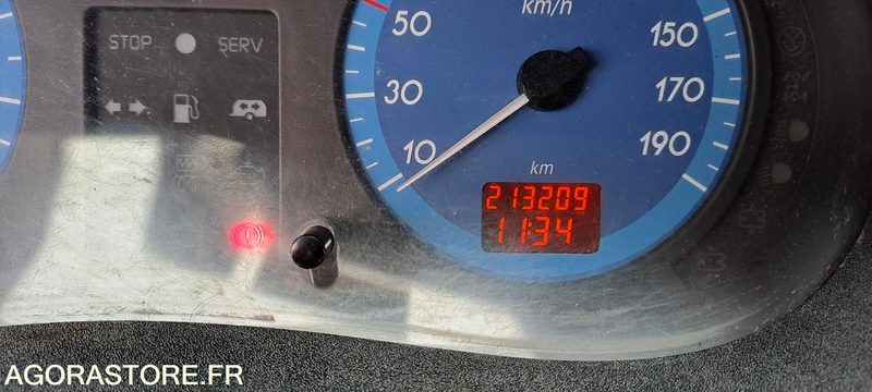 RENAULT MASCOTT PLATEAU ET CELLULE ATELIER - 213216km - 2001 - 덤프 밴 : 사진 5 RENAULT MASCOTT PLATEAU ET CELLULE ATELIER - 213216km - 2001 - 덤프 밴 : 사진 5