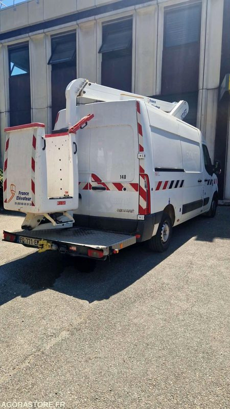 RENAULT MASTER - 2020 / 34375KM - 패널 밴 : 사진 4 RENAULT MASTER - 2020 / 34375KM - 패널 밴 : 사진 4