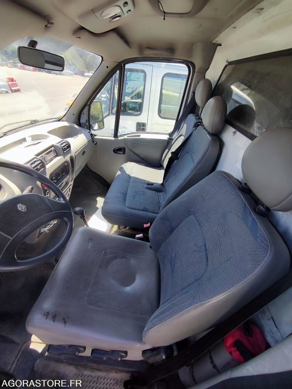 RENAULT MASTER diesel L2H2 II PHASE I -2.5 DCi - 패널 밴 : 사진 5 RENAULT MASTER diesel L2H2 II PHASE I -2.5 DCi - 패널 밴 : 사진 5
