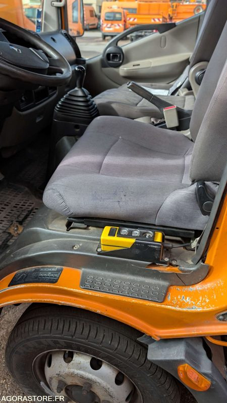 RENAULT MAXITY 110DXI - FM-356-KQ - 2009 - 덤프 밴 : 사진 2 RENAULT MAXITY 110DXI - FM-356-KQ - 2009 - 덤프 밴 : 사진 2