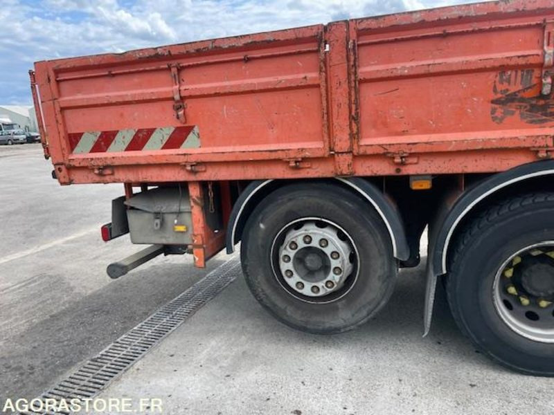 RENAULT PREMIUM LANDER 430.26 - PLATEAU GRUE - GRUE FASSI F150 + RADIO - 2011 - 트럭 : 사진 3 RENAULT PREMIUM LANDER 430.26 - PLATEAU GRUE - GRUE FASSI F150 + RADIO - 2011 - 트럭 : 사진 3