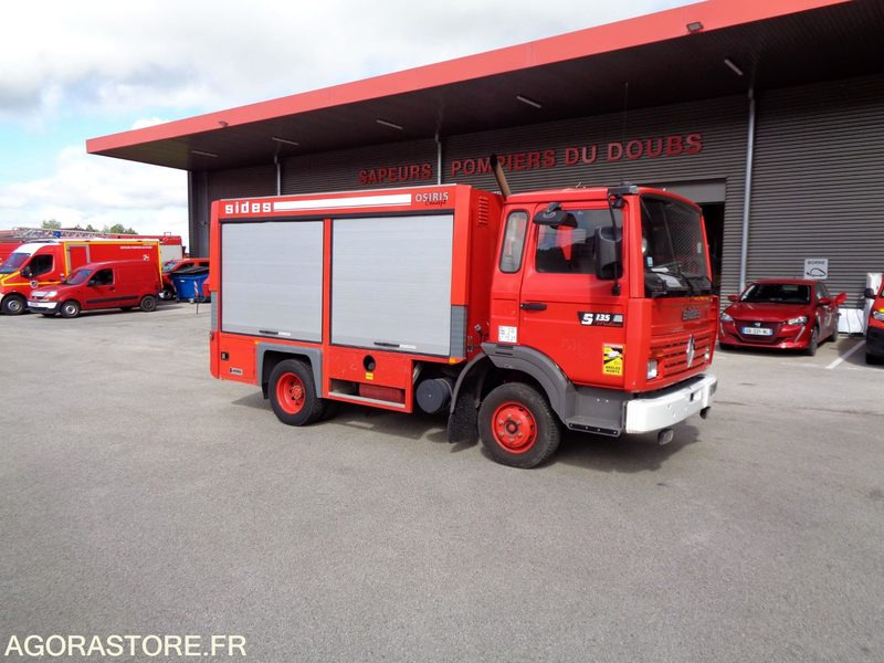 RENAULT S135 AVEC GENERATRICE 220/380V 6189WD25 - 트럭 : 사진 2 RENAULT S135 AVEC GENERATRICE 220/380V 6189WD25 - 트럭 : 사진 2