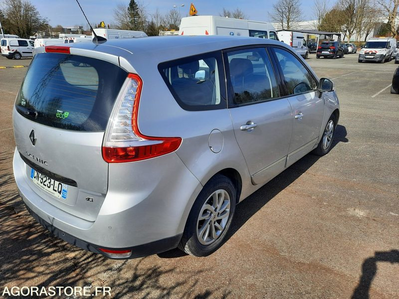 RENAULT SCENIC - 2012 - CN923LQ - 차량 : 사진 4 RENAULT SCENIC - 2012 - CN923LQ - 차량 : 사진 4