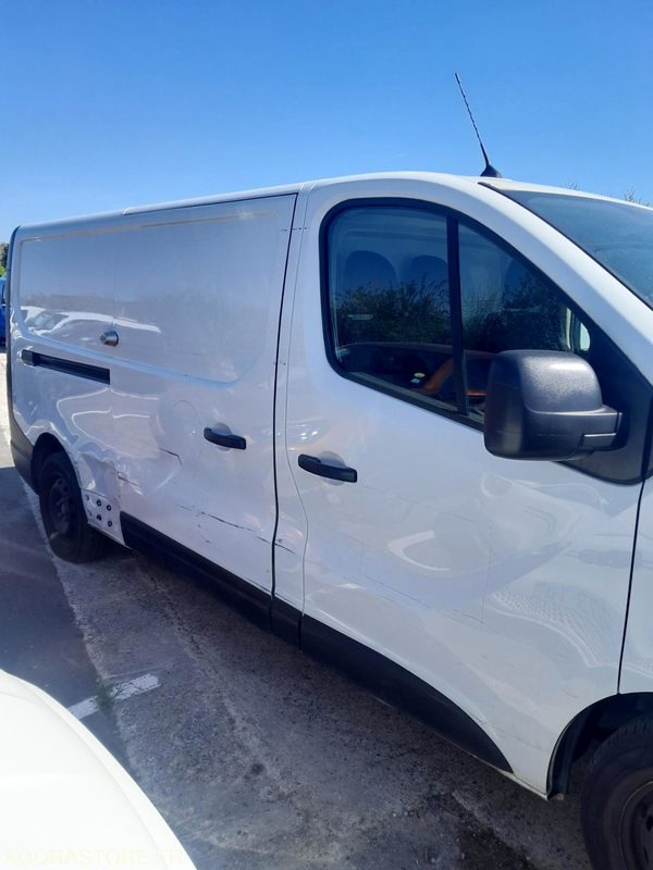 RENAULT TRAFIC - 2021 - 35781 Kms - 패널 밴 : 사진 3 RENAULT TRAFIC - 2021 - 35781 Kms - 패널 밴 : 사진 3