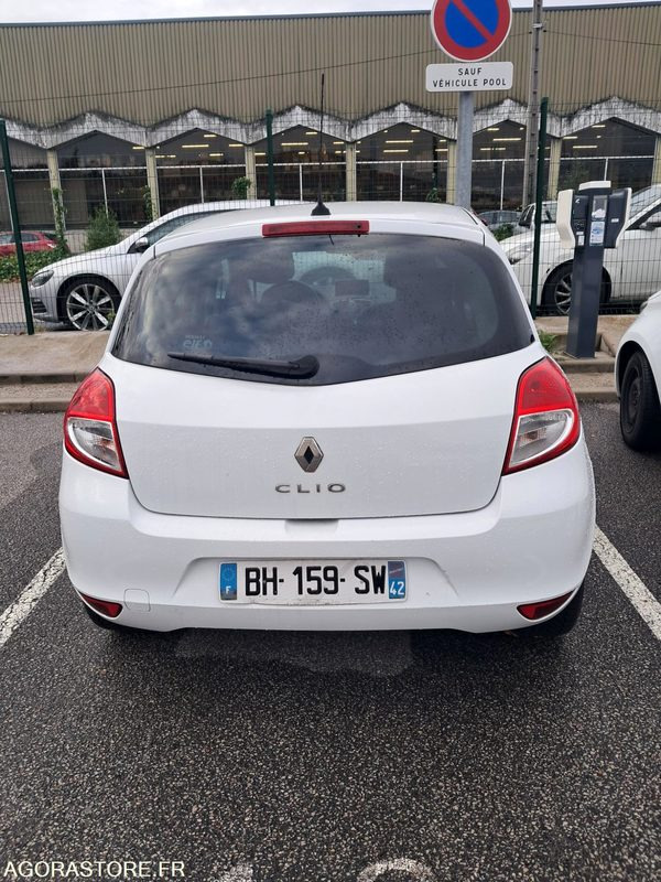 Renault CLIO 3 -2011 - 차량 : 사진 4 Renault CLIO 3 -2011 - 차량 : 사진 4