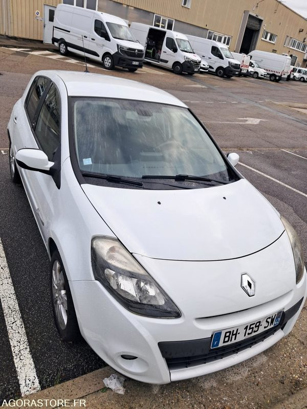 Renault CLIO 3 -2011 - 차량 : 사진 3 Renault CLIO 3 -2011 - 차량 : 사진 3