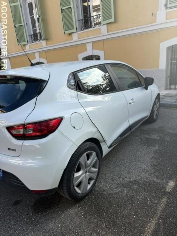 Renault Clio 4 56017 kms 2014 - 차량 : 사진 5 Renault Clio 4 56017 kms 2014 - 차량 : 사진 5