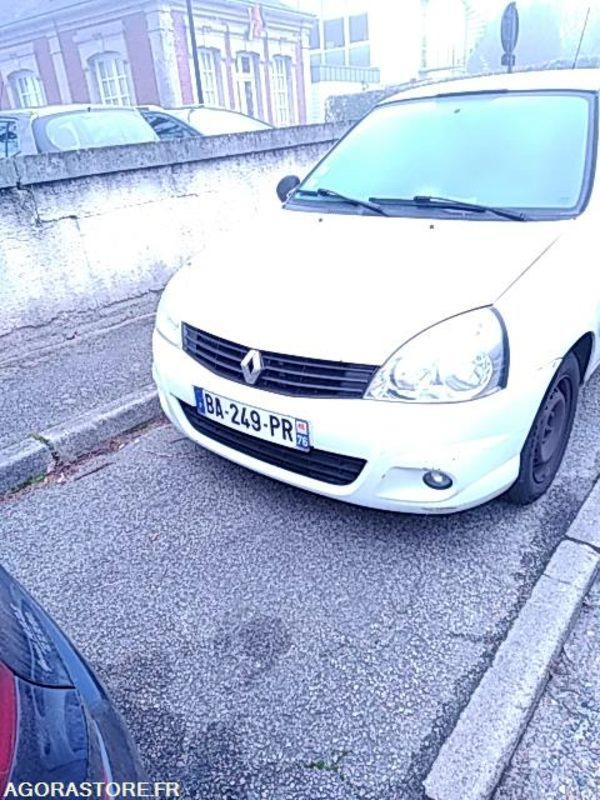 Renault Clio BA 249 PR 144952 kms - 소형 밴 : 사진 1 Renault Clio BA 249 PR 144952 kms - 소형 밴 : 사진 1