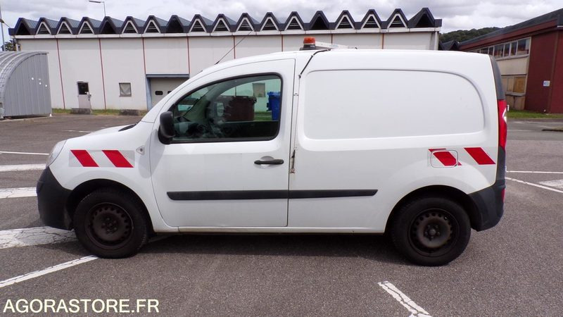 Renault Kangoo AC-588-RX (BE) - 소형 밴 : 사진 1 Renault Kangoo AC-588-RX (BE) - 소형 밴 : 사진 1