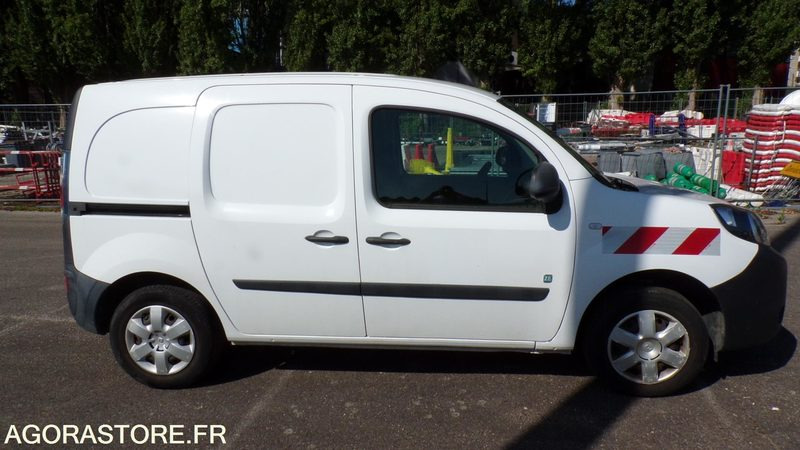 Renault Kangoo ZE EA-300-ZA (BP) - 소형 밴, 전기 밴 : 사진 3 Renault Kangoo ZE EA-300-ZA (BP) - 소형 밴, 전기 밴 : 사진 3
