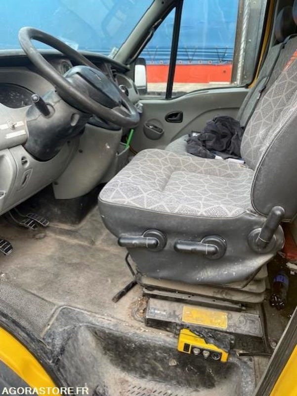 Renault Mascott benne basculante 2010 - 덤프 밴 : 사진 3 Renault Mascott benne basculante 2010 - 덤프 밴 : 사진 3