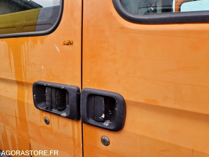 리스  Renault Master - 195931- 2005- BN363ZZ Renault Master - 195931- 2005- BN363ZZ : 사진 12