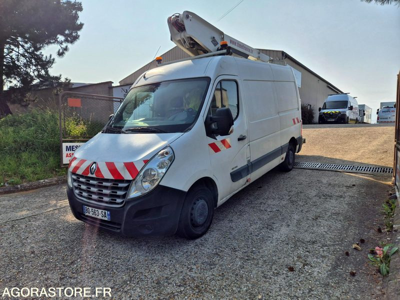 Renault Master 2.3 dci 125 nacelle - 2011 - 320 000km - 밴 : 사진 1 Renault Master 2.3 dci 125 nacelle - 2011 - 320 000km - 밴 : 사진 1