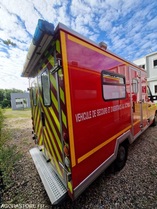 Renault Master - 2011 - 174389 - BV594XQ - 패널 밴 : 사진 3 Renault Master - 2011 - 174389 - BV594XQ - 패널 밴 : 사진 3