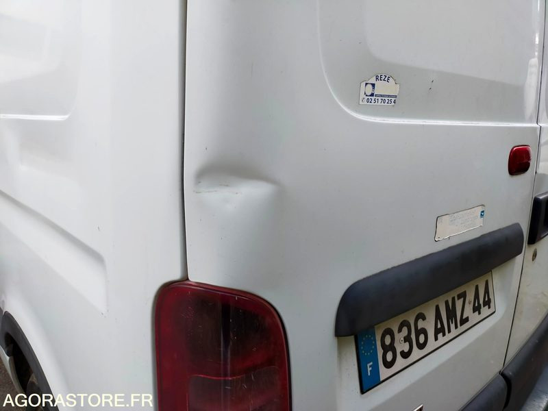 리스  Renault Master DCI Renault Master DCI : 사진 12