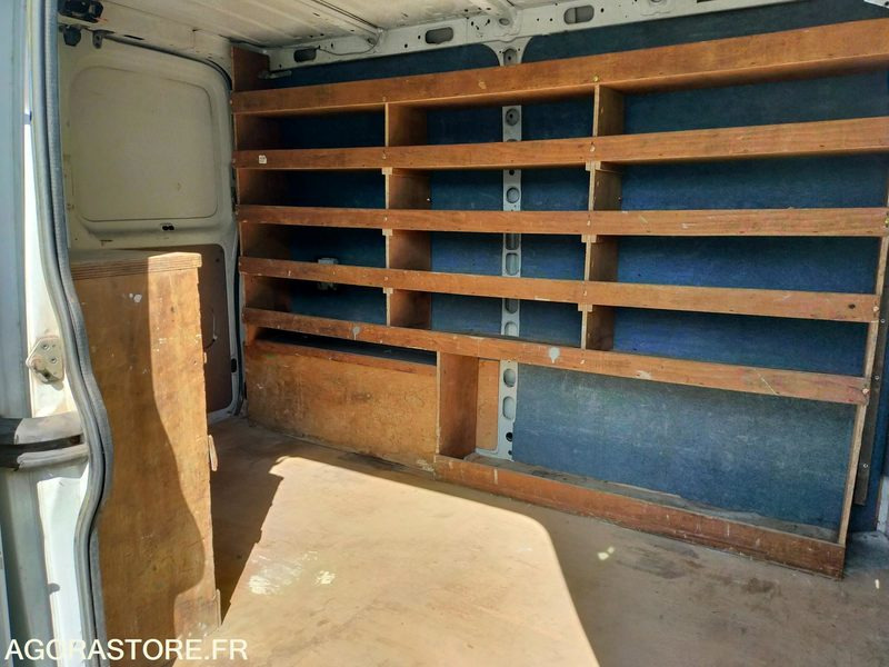 리스  Renault Master DCI Renault Master DCI : 사진 17