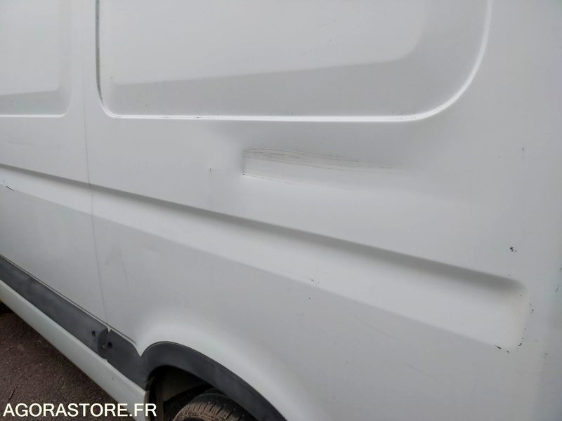 리스  Renault Master DCI Renault Master DCI : 사진 11