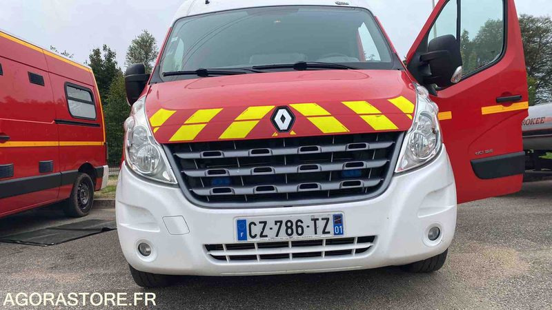 Renault Master III dci 125 - 23/10/2013 - 구급차 : 사진 2 Renault Master III dci 125 - 23/10/2013 - 구급차 : 사진 2