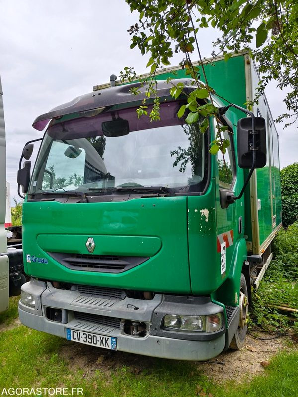 Renault Midlum 180 dci - VASP Base vie - 9 places - NON ROULANT - 트럭 : 사진 3 Renault Midlum 180 dci - VASP Base vie - 9 places - NON ROULANT - 트럭 : 사진 3
