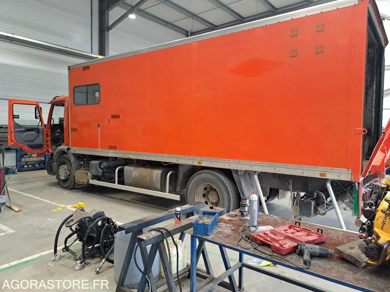 Renault Premium - 2002 - 245200kms (P2001104) - 트럭 : 사진 2 Renault Premium - 2002 - 245200kms (P2001104) - 트럭 : 사진 2