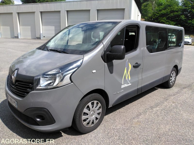 Renault Trafic 2017 114300 kms - 소형 버스, 승합차 : 사진 1 Renault Trafic 2017 114300 kms - 소형 버스, 승합차 : 사진 1