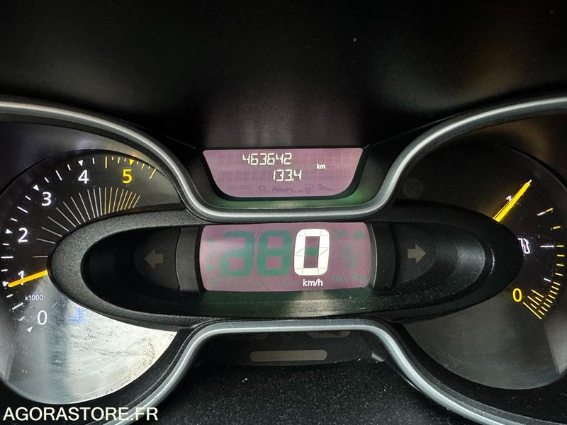 소형 버스, 승합차 Renault Trafic 8 places / ED-593-MY / 463 642kms : 사진 17 소형 버스, 승합차 Renault Trafic 8 places / ED-593-MY / 463 642kms : 사진 17