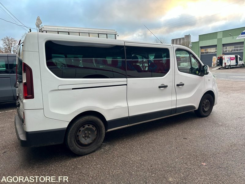 Renault Trafic 8 places / ED-593-MY / 463 642kms - 소형 버스, 승합차 : 사진 4 Renault Trafic 8 places / ED-593-MY / 463 642kms - 소형 버스, 승합차 : 사진 4