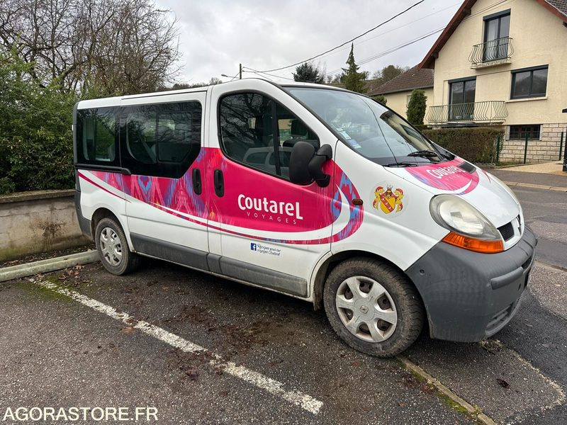 Renault Trafic 9 places / EG-558-SZ / 463 561kms - 소형 버스, 승합차 : 사진 3 Renault Trafic 9 places / EG-558-SZ / 463 561kms - 소형 버스, 승합차 : 사진 3