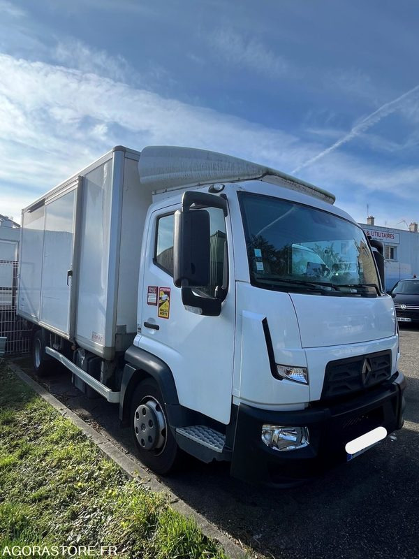 Renault trucks RENAULT D CAISSE 20M3 3.0L 177 CV BVA 7T500 - 2015 - 135 000km - 밴 : 사진 1 Renault trucks RENAULT D CAISSE 20M3 3.0L 177 CV BVA 7T500 - 2015 - 135 000km - 밴 : 사진 1