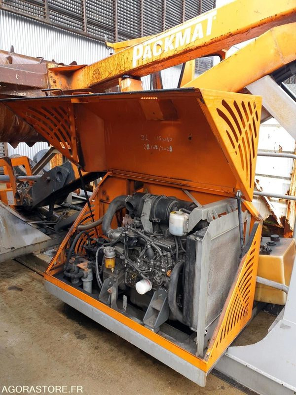 Rouleau compacteur Packmat System sur berce 2015 - 롤러 : 사진 4 Rouleau compacteur Packmat System sur berce 2015 - 롤러 : 사진 4