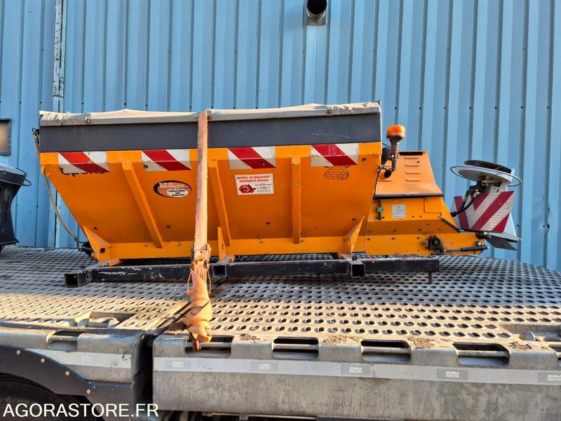 SALEUSE EPOKE S-2300 E 2000 AVEC MOTEUR AUXILIAIRE - 정원 장비 : 사진 1 SALEUSE EPOKE S-2300 E 2000 AVEC MOTEUR AUXILIAIRE - 정원 장비 : 사진 1