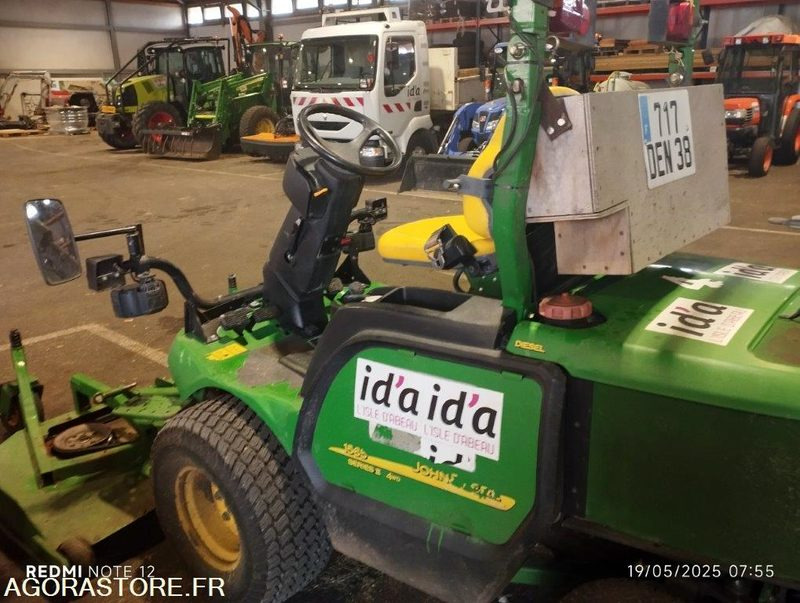 TONDEUSE JOHN DEERE 1565 - 정원 모어 : 사진 4 TONDEUSE JOHN DEERE 1565 - 정원 모어 : 사진 4
