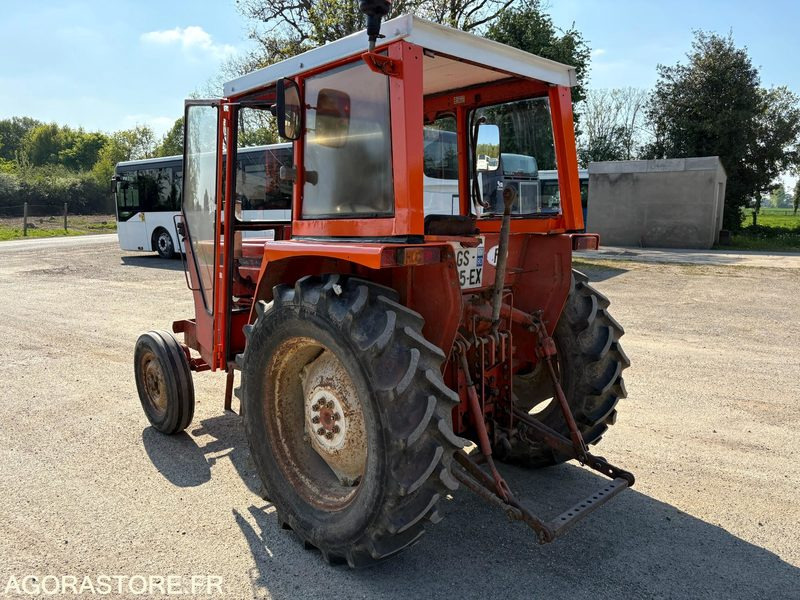 TRACTEUR AGRICOLE RENAULT 421 - 장궤형 트랙터 : 사진 5 TRACTEUR AGRICOLE RENAULT 421 - 장궤형 트랙터 : 사진 5
