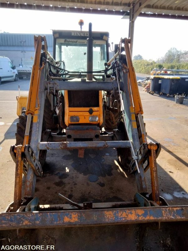 TRACTEUR CHARGEUR RENAULT 754 - 70 CV - 장궤형 트랙터 : 사진 2 TRACTEUR CHARGEUR RENAULT 754 - 70 CV - 장궤형 트랙터 : 사진 2