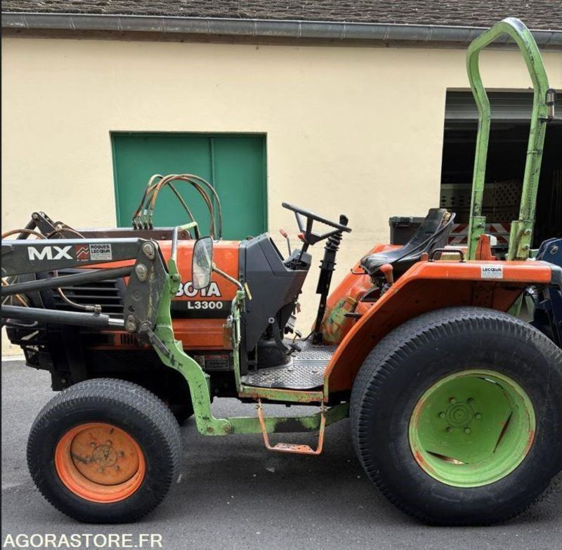 TRACTEUR KUBOTA L3300 - 장궤형 트랙터 : 사진 3 TRACTEUR KUBOTA L3300 - 장궤형 트랙터 : 사진 3