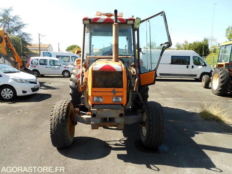 TRACTEUR RENAULT 750 MI - 지자체 트랙터 : 사진 2 TRACTEUR RENAULT 750 MI - 지자체 트랙터 : 사진 2