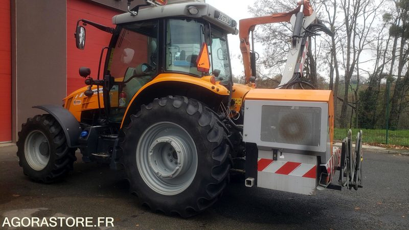 Tracteur agricole Massey Fergusson 110CV année 2015 avec épareuse SMA LYNX 2453 - 장궤형 트랙터 : 사진 3 Tracteur agricole Massey Fergusson 110CV année 2015 avec épareuse SMA LYNX 2453 - 장궤형 트랙터 : 사진 3