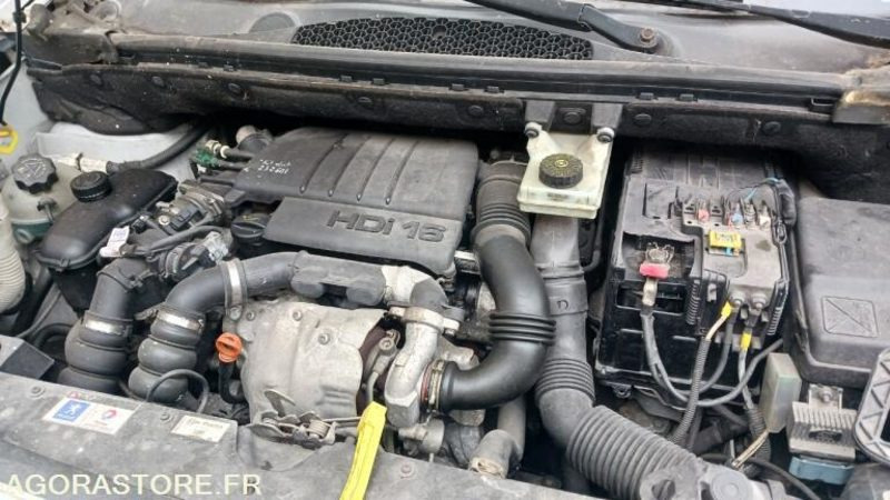 VEHICULE FRIGORIFIQUE PEUGEOT PARTNER AB519FR - 소형 밴 : 사진 3 VEHICULE FRIGORIFIQUE PEUGEOT PARTNER AB519FR - 소형 밴 : 사진 3