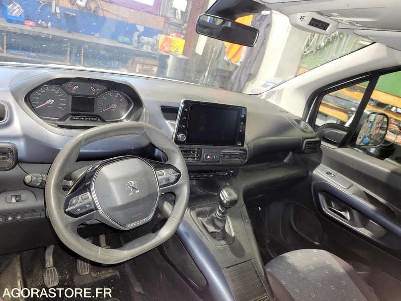 VEHICULE - 차량 : 사진 2 VEHICULE - 차량 : 사진 2