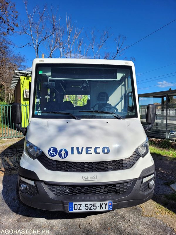 VENTE BUS INDCAR MOBI - IVECO - 210 000 km - BON ETAT - 스쿨버스 : 사진 1 VENTE BUS INDCAR MOBI - IVECO - 210 000 km - BON ETAT - 스쿨버스 : 사진 1