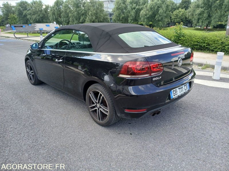 Volkswagen golf cabriolet 1.6 tsi 160cv dsg7 2015 155118 KM - 차량 : 사진 3 Volkswagen golf cabriolet 1.6 tsi 160cv dsg7 2015 155118 KM - 차량 : 사진 3