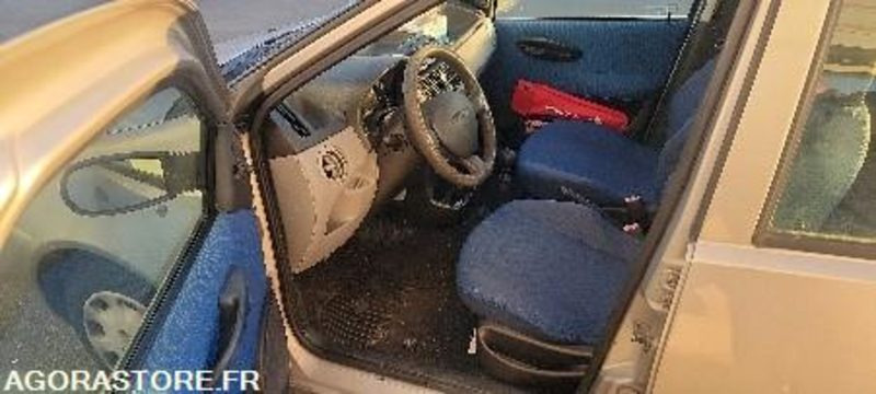 Fiat punto 151053 kms 2002 - 차량 : 사진 3 Fiat punto 151053 kms 2002 - 차량 : 사진 3