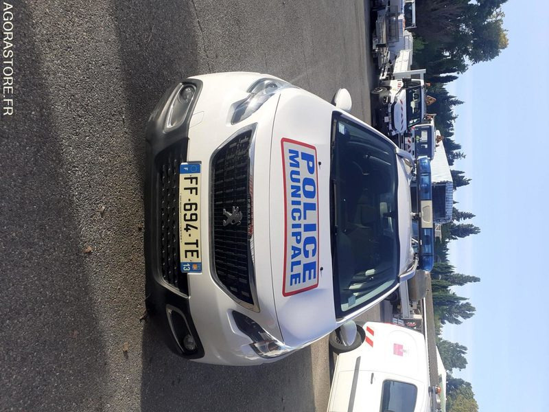 Peugeot 2008 police municipale - SUV : 사진 3 Peugeot 2008 police municipale - SUV : 사진 3