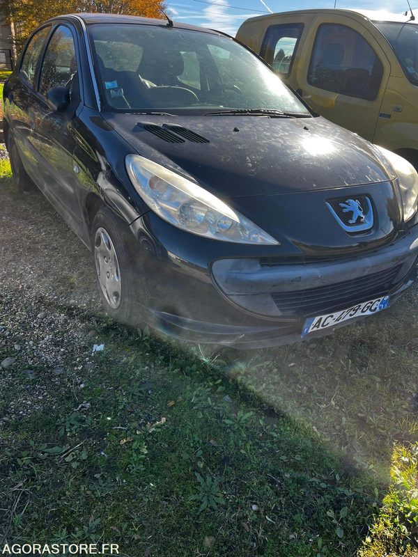 Peugeot 206+ 1.4 hdi 2009 185000km - 차량 : 사진 1 Peugeot 206+ 1.4 hdi 2009 185000km - 차량 : 사진 1