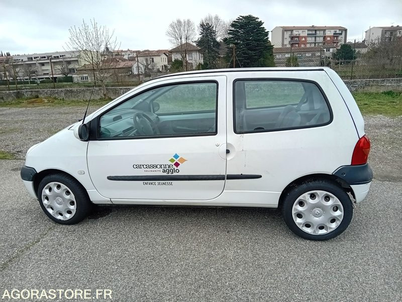 Renault twingo 95587 kms 2006 AY382JZ - 차량 : 사진 3 Renault twingo 95587 kms 2006 AY382JZ - 차량 : 사진 3