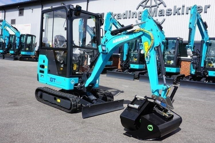 Airman AX19-7  - 미니 굴삭기 : 사진 3 Airman AX19-7  - 미니 굴삭기 : 사진 3