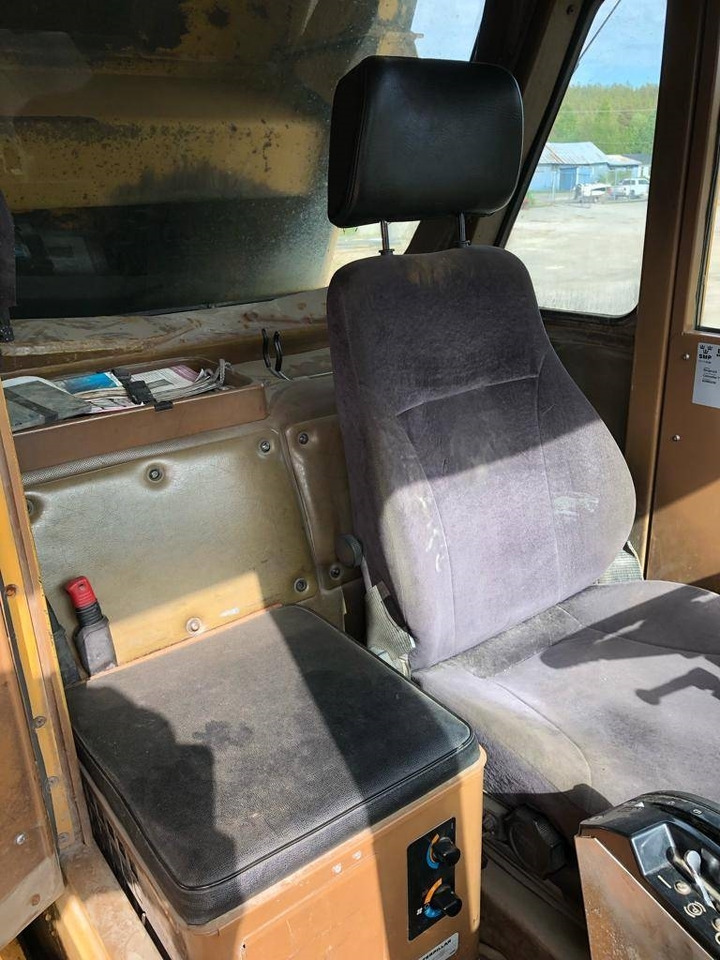 CAT 773B - 리지드 덤프/ 바위 트럭 : 사진 5 CAT 773B - 리지드 덤프/ 바위 트럭 : 사진 5