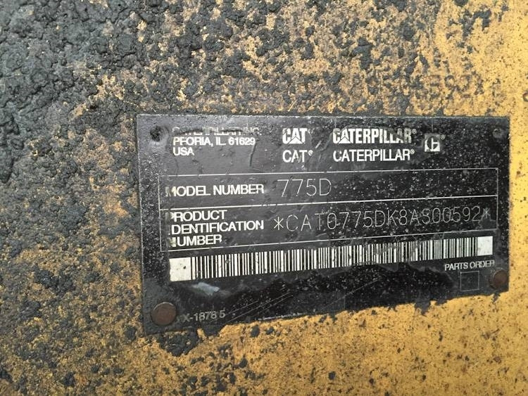 CATPILLAR 775D - 리지드 덤프/ 바위 트럭 : 사진 4 CATPILLAR 775D - 리지드 덤프/ 바위 트럭 : 사진 4