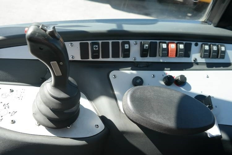 리스 JCB 409ZX JCB 409ZX : 사진 12 리스 JCB 409ZX JCB 409ZX : 사진 12