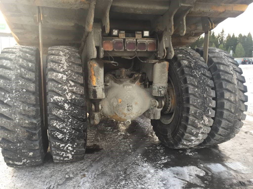 Komatsu HD 405-6 - 리지드 덤프/ 바위 트럭 : 사진 5 Komatsu HD 405-6 - 리지드 덤프/ 바위 트럭 : 사진 5